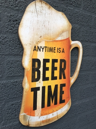 Wandbord bierpul met tekst: 